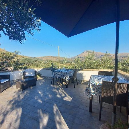 Ibiscus Bed & Breakfast Castellammare del Golfo Exterior photo