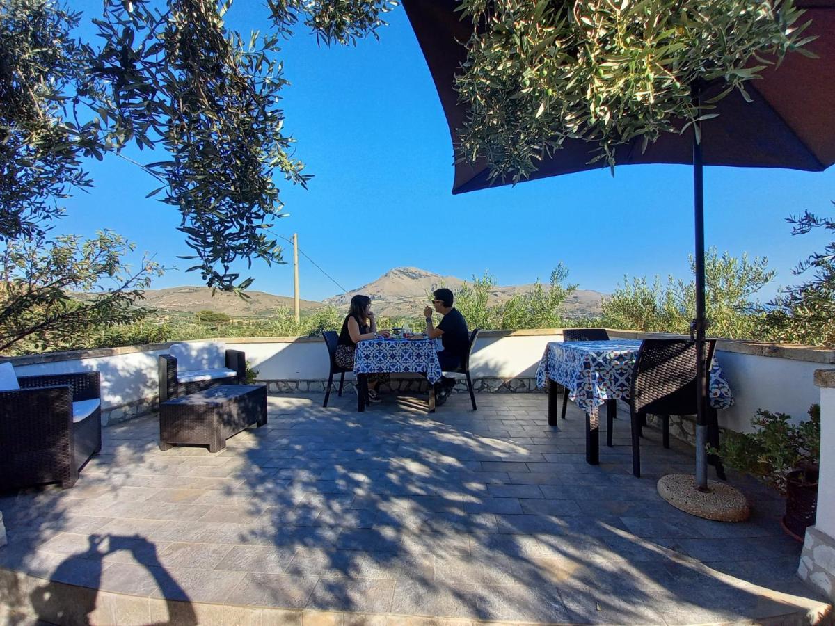 Ibiscus Bed & Breakfast Castellammare del Golfo Exterior photo